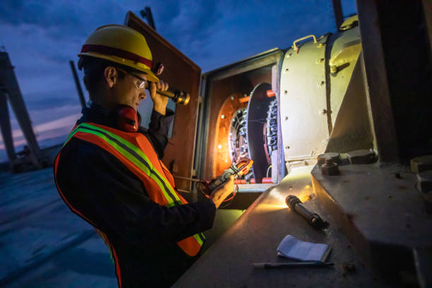 Best Licensed Electrician  in Linn, MO